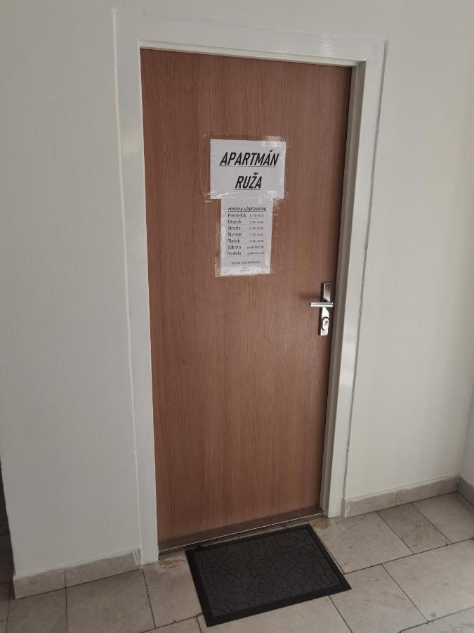 Apartman Ruza 루좀베로크 외부 사진