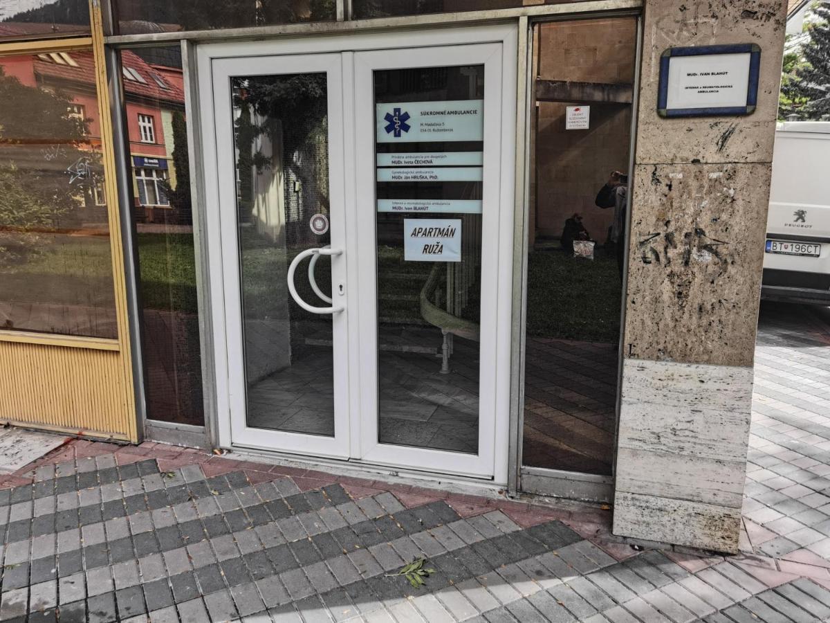 Apartman Ruza 루좀베로크 외부 사진